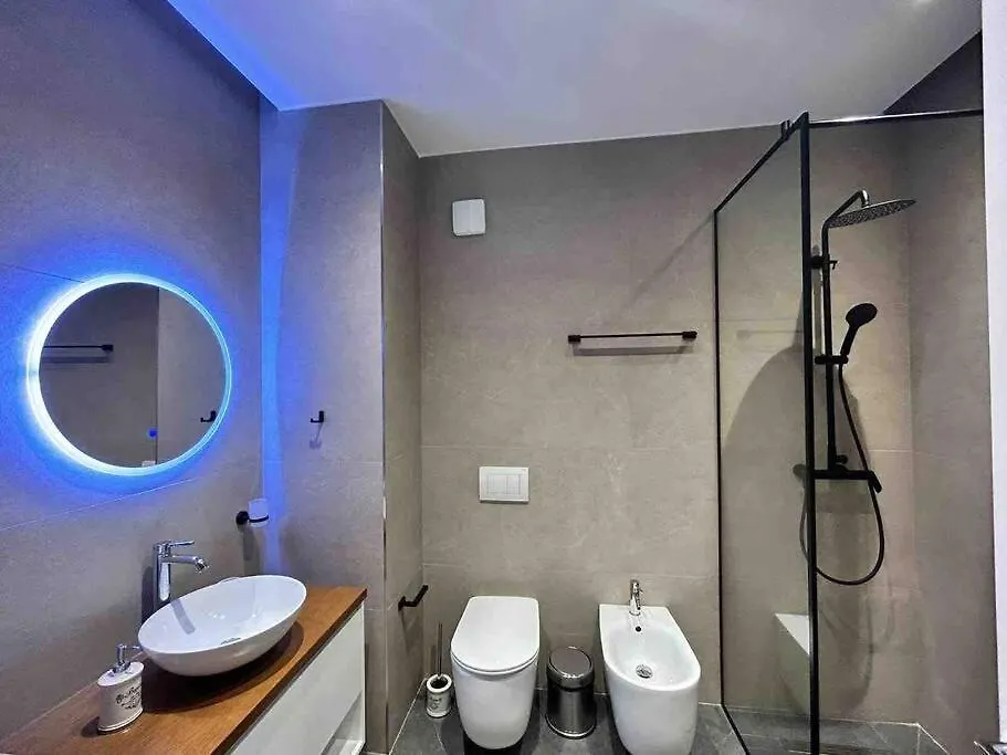 Green Leaf Apartment Tirana